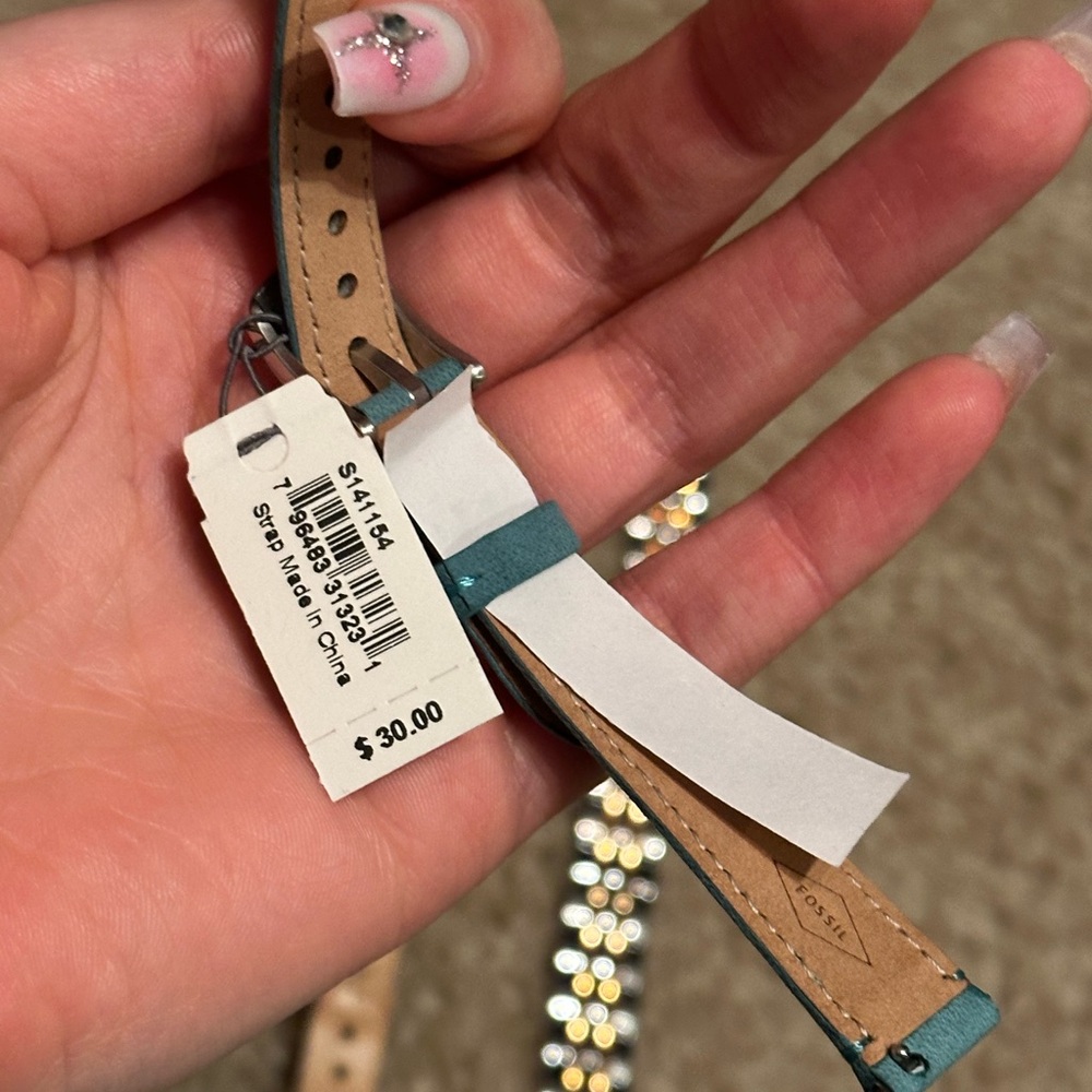 Fossil Watch With Three Interchangeable Straps - image 5